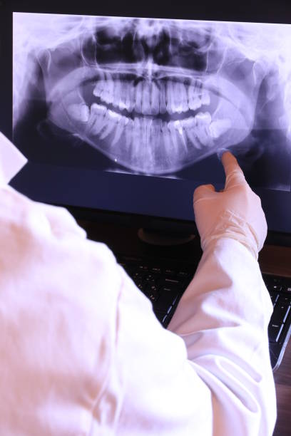 Best Walk-In Emergency Dental Services in Fraser, MI